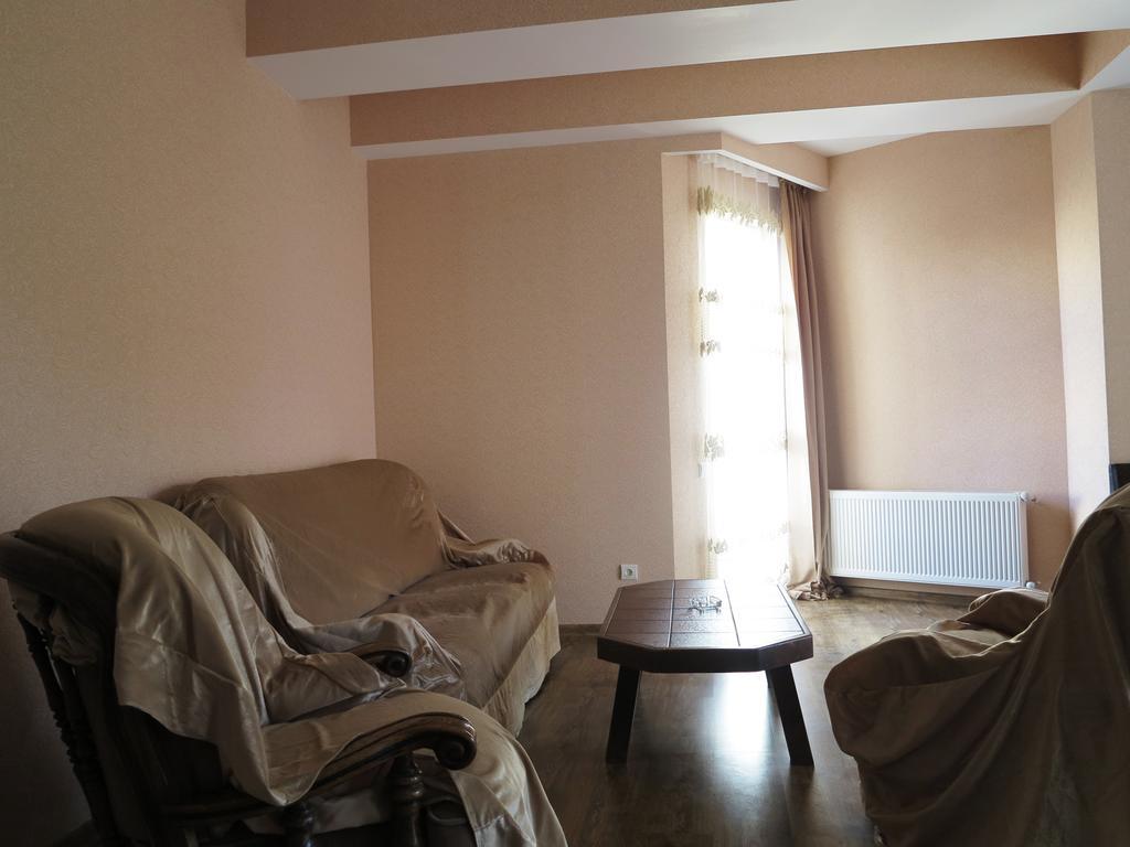 Samatsa Georgia Apartamento Tbilisi Exterior foto