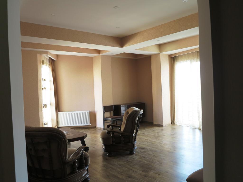 Samatsa Georgia Apartamento Tbilisi Exterior foto