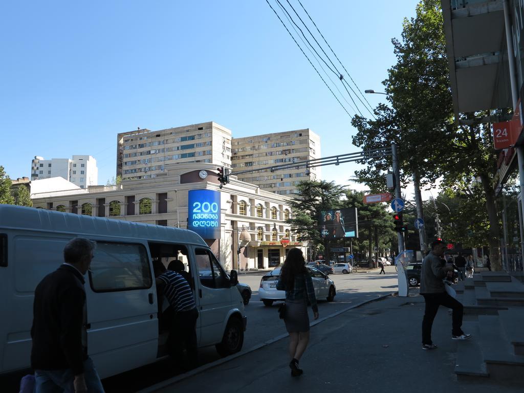 Samatsa Georgia Apartamento Tbilisi Exterior foto
