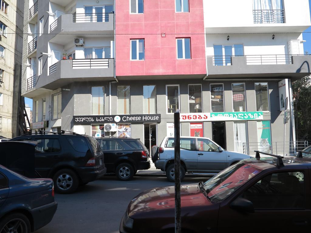 Samatsa Georgia Apartamento Tbilisi Exterior foto