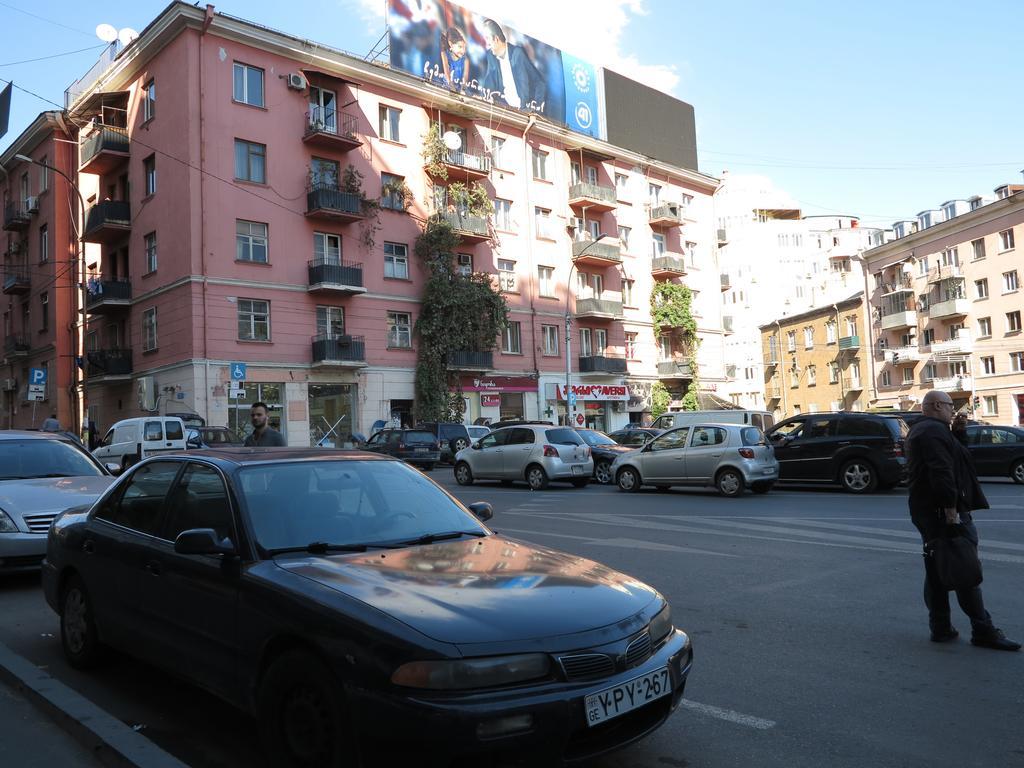Samatsa Georgia Apartamento Tbilisi Exterior foto
