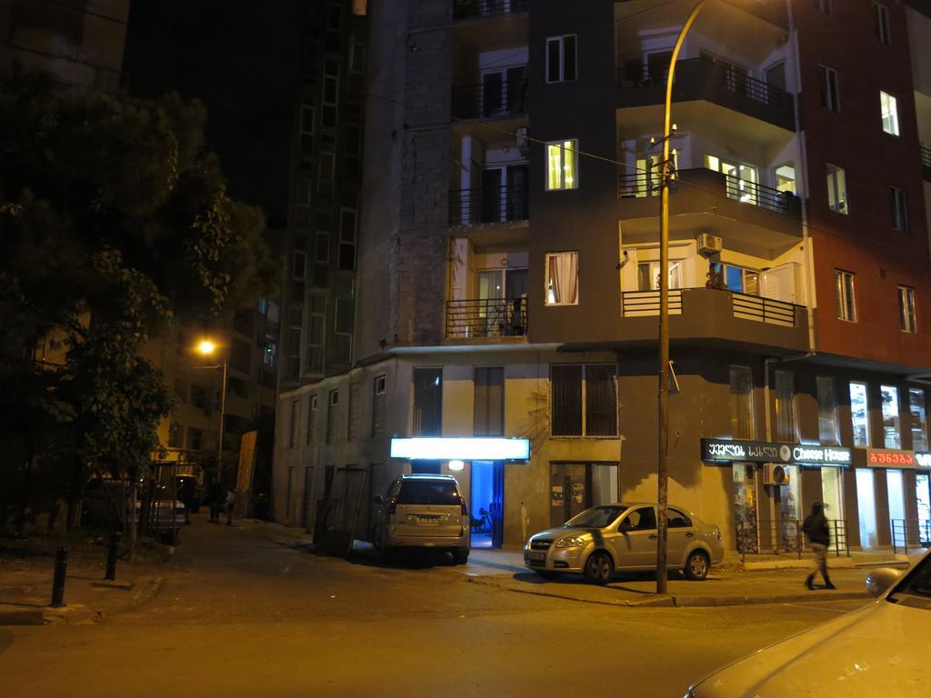 Samatsa Georgia Apartamento Tbilisi Exterior foto